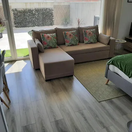 Love' In - Blanc Aveiro